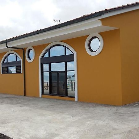 Pension El Tabanu Celorio  Exteriör bild