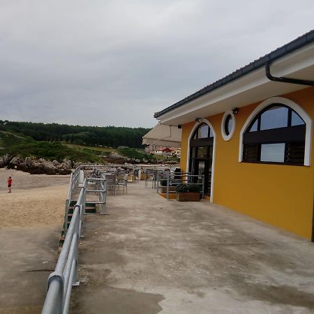 Pension El Tabanu Celorio  Exteriör bild